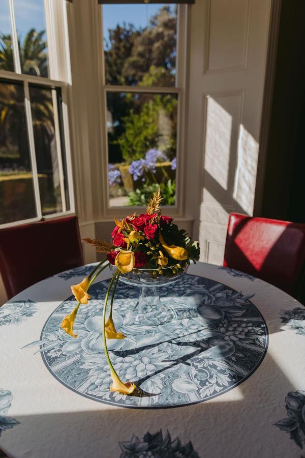 Casa Nova House Bed & Breakfast Oamaru Exterior photo