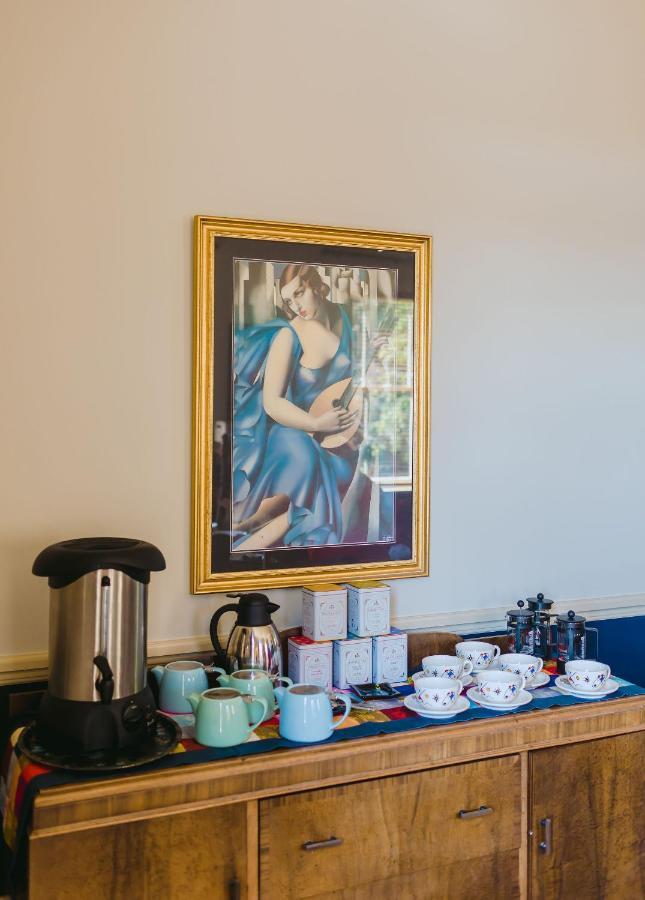 Casa Nova House Bed & Breakfast Oamaru Exterior photo