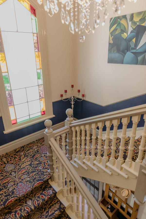 Casa Nova House Bed & Breakfast Oamaru Exterior photo