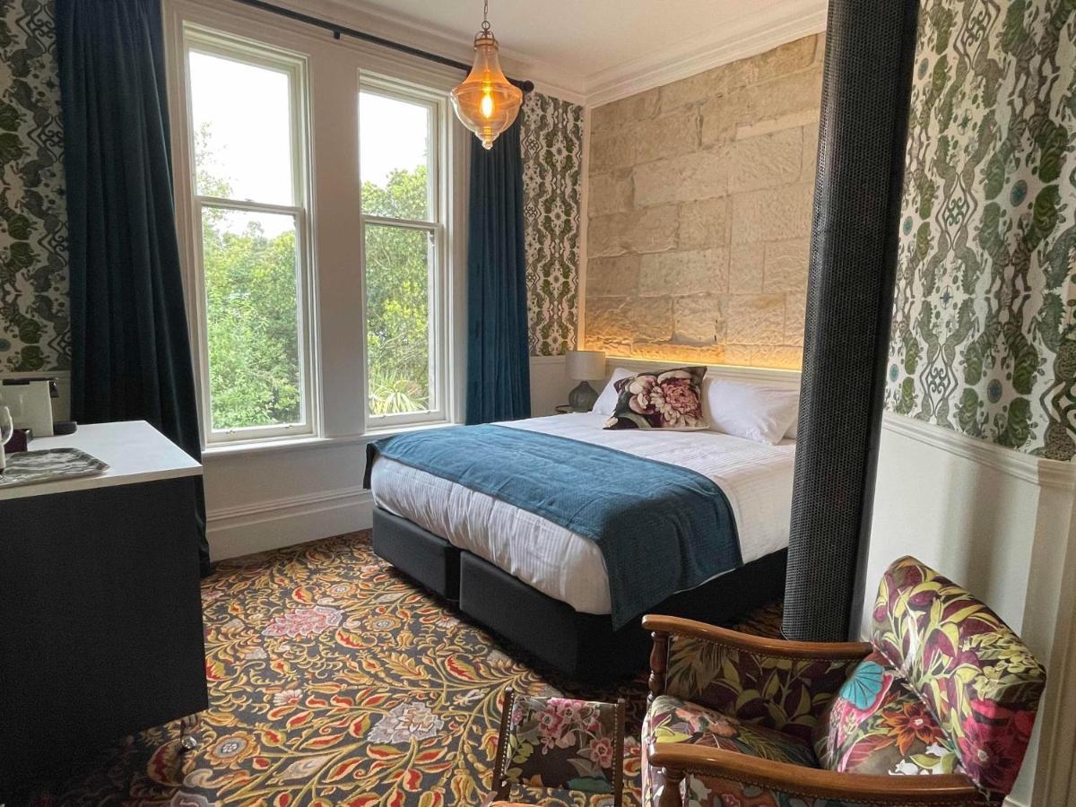 Casa Nova House Bed & Breakfast Oamaru Exterior photo